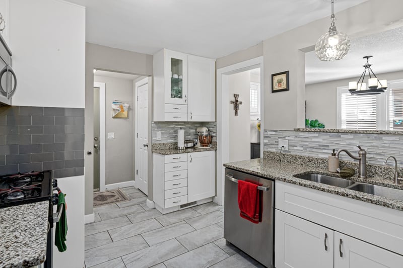 4151 Snelling Ave, Minneapolis, MN 55406