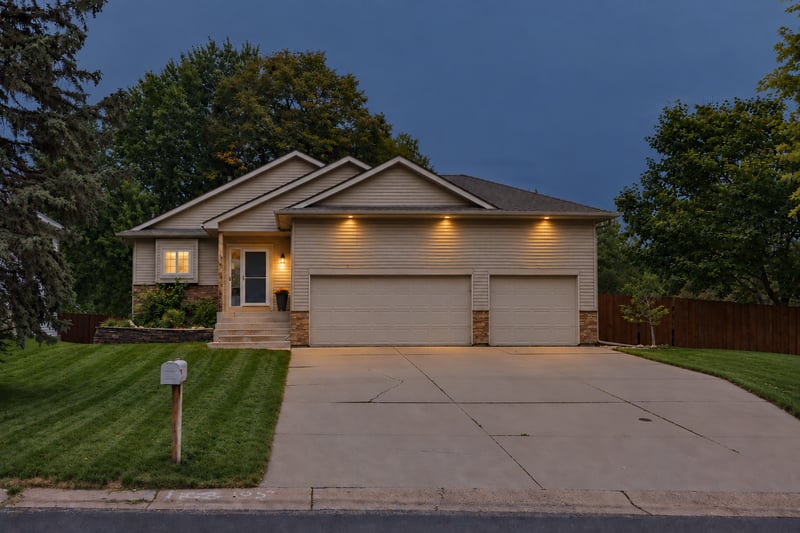 13496 73rd Ave N, Maple Grove, MN 55311