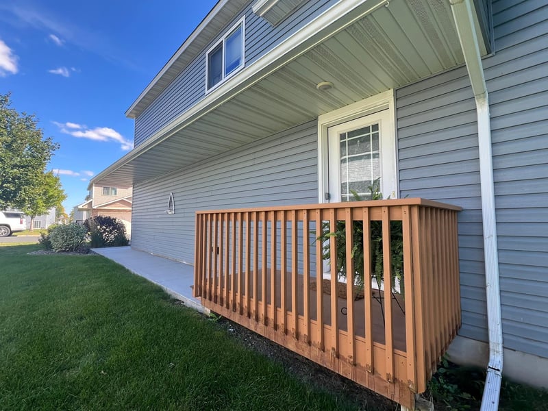 1007 Alexander Ct, Montrose, MN 55363