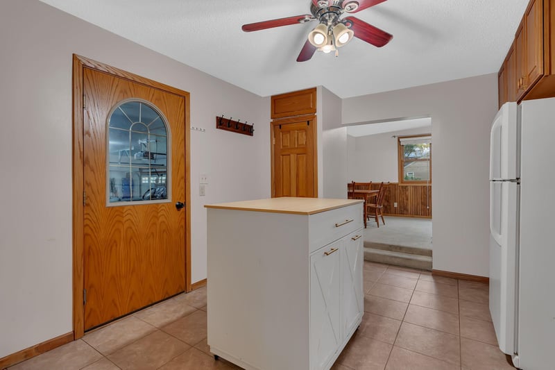 212 21st St S, Benson, MN 56215