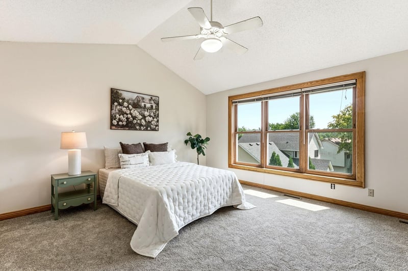 8843 Blackoaks Ln N, Maple Grove, MN 55311