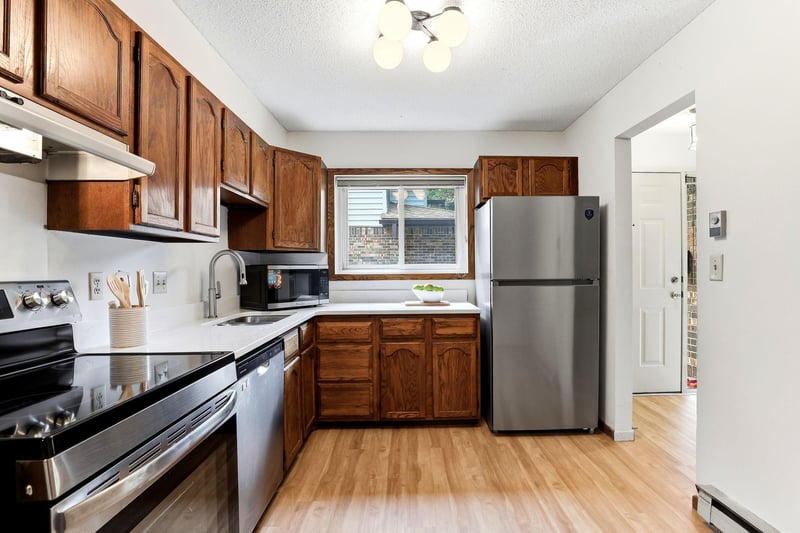 340 Ford Rd #7, Saint Louis Park, MN 55426