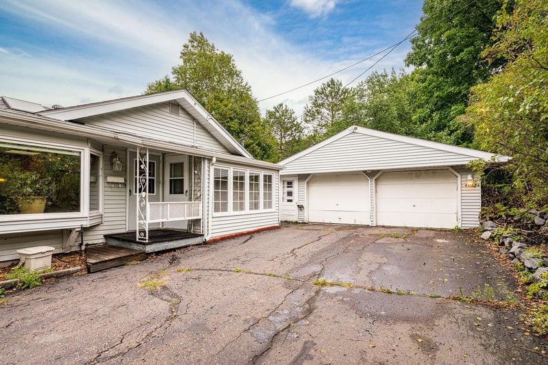 4016 Allendale Ave, Duluth, MN 55803