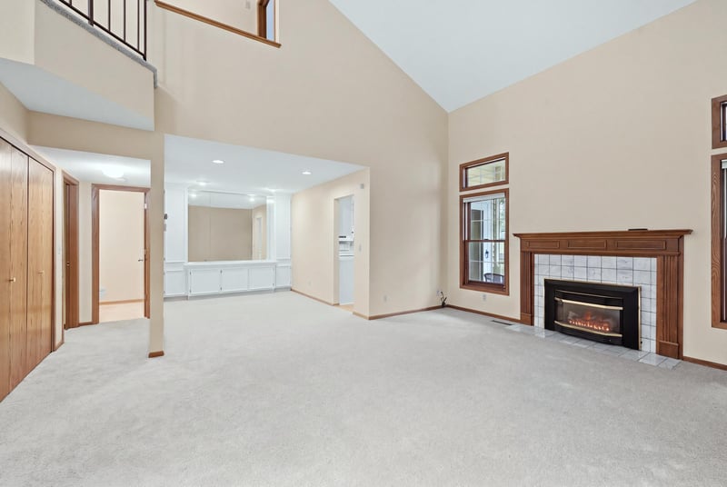 11106 Oregon Ave S, Bloomington, MN 55438