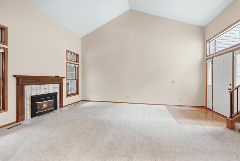 11106 Oregon Ave S, Bloomington, MN 55438