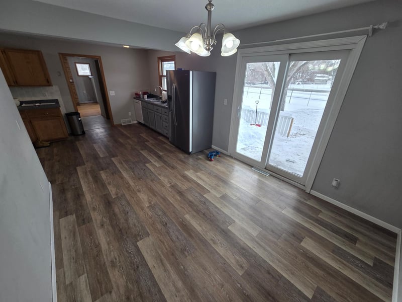 1005 Golf Course Rd, Monticello, MN 55362