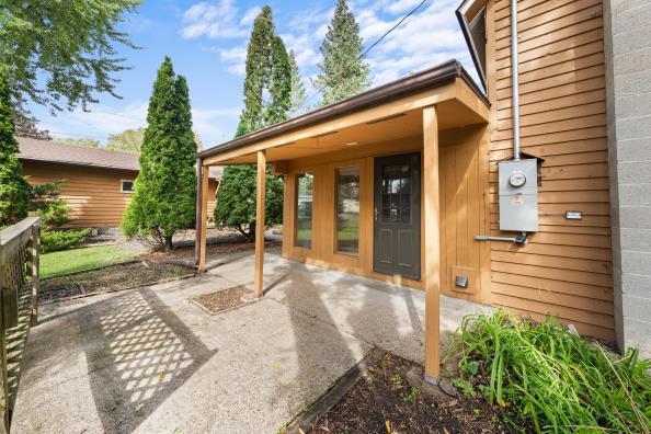 421 Lewis St, River Falls, WI 54022