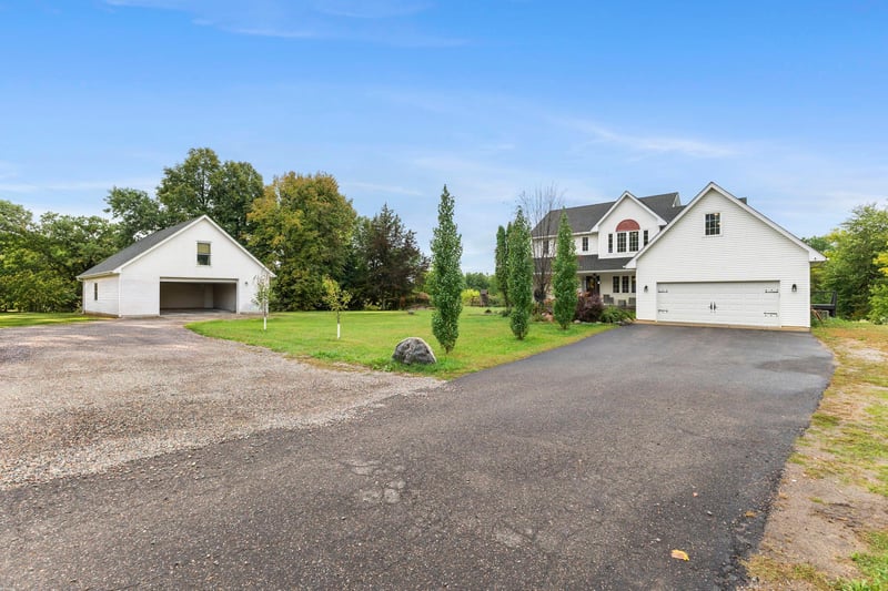 8177 Acacia Ave NE, Monticello, MN 55362