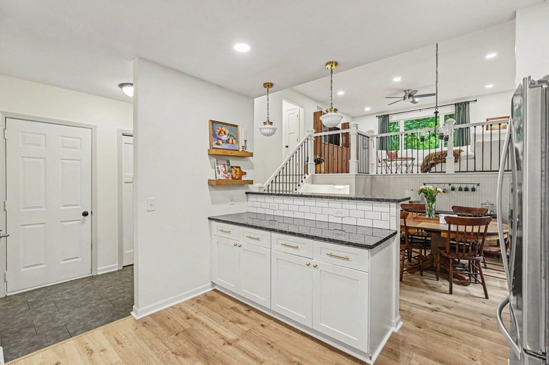 6112 Bartlett Blvd, Mound, MN 55364
