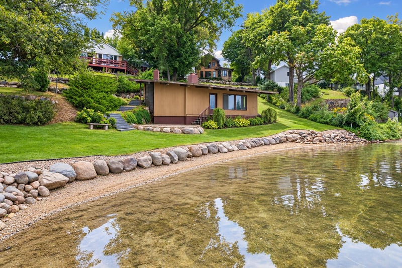 21210 Excelsior Blvd, Greenwood, MN 55331