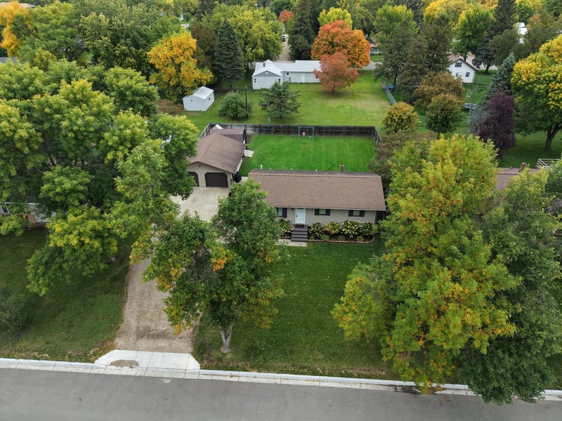 407 W Washington Ave, Mahnomen, MN 56557