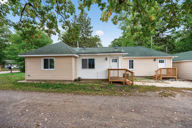 210 Euclid Ave, Big Lake, MN 55309