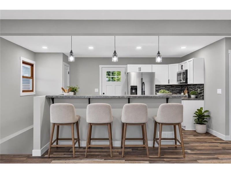 1316 7th Ave, Anoka, MN 55330