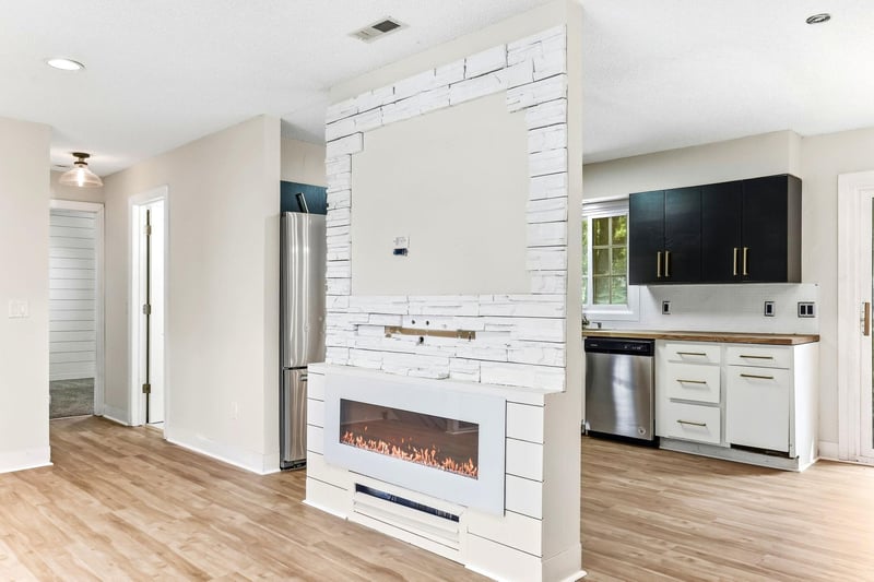 4130 Adair Ave N, Robbinsdale, MN 55422