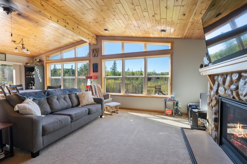 6579 Highway 53, Saginaw, MN 55779