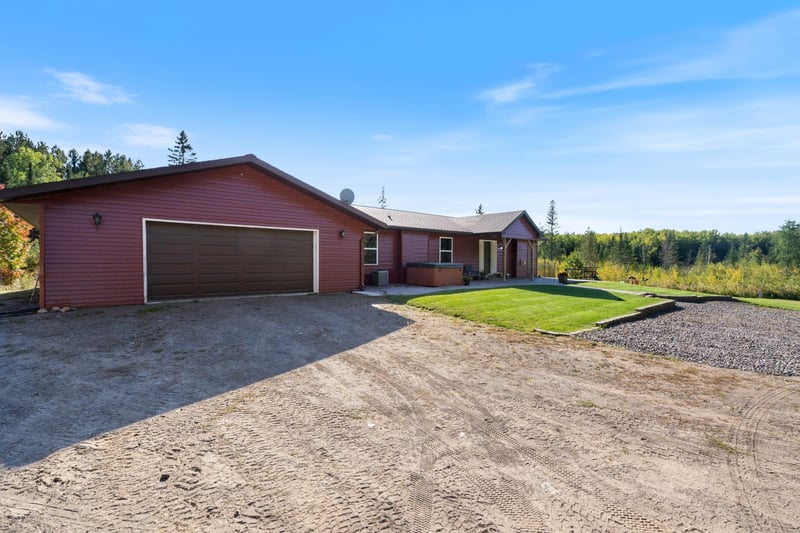 6579 Highway 53, Saginaw, MN 55779