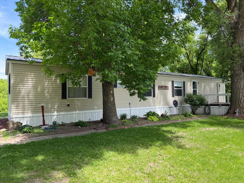 24102 Greenland Rd #D12, Madison Lake, MN 56063