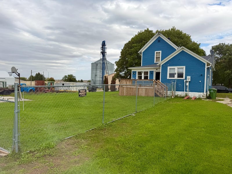 113 Nevada Ave, Adrian, MN 56110