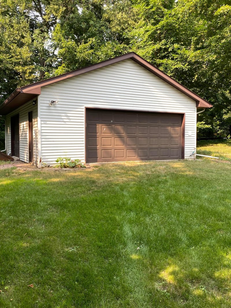 1520 White Cloud Dr S, Isle, MN 56342