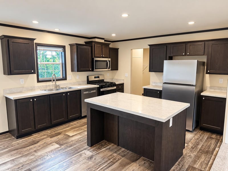 215 N Mckay Ave #13, Alexandria, MN 56308