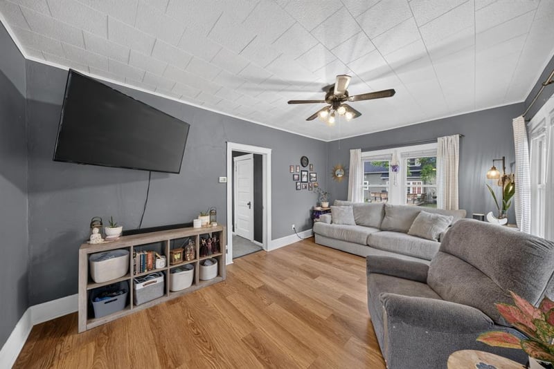 623 Winona St SE, Chatfield, MN 55923