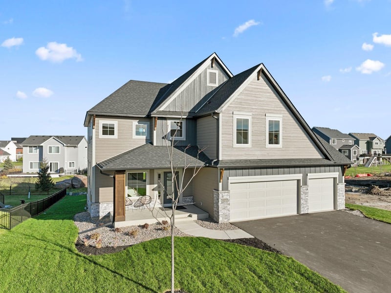 15717 Aquila Ave, Savage, MN 55378
