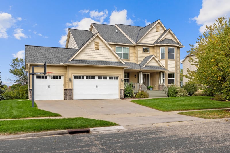 17224 64th Pl N, Maple Grove, MN 55311