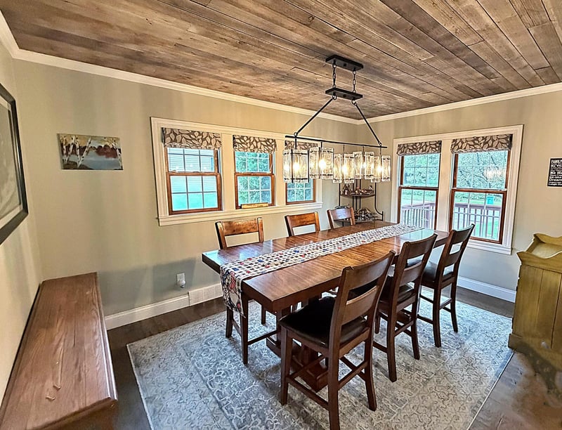 21 1st St SE, Aitkin, MN 56431