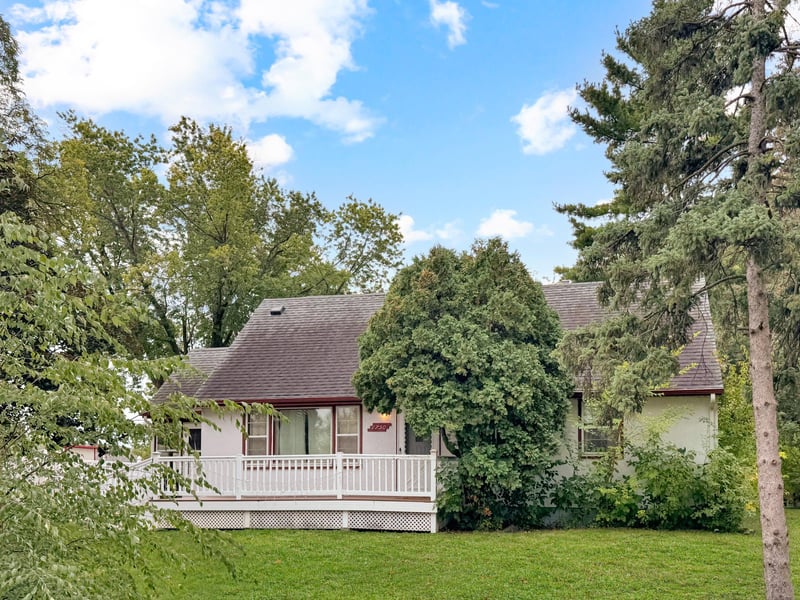 1750 Lark Ave, Maplewood, MN 55109