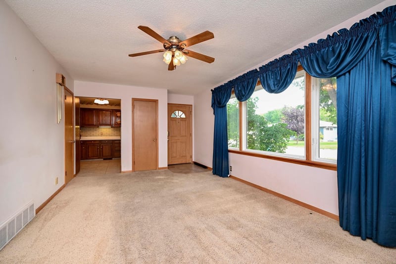 477 Westdale Ave, Winona, MN 55987