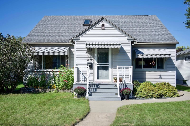 1022 Gilmore Ave, Winona, MN 55987