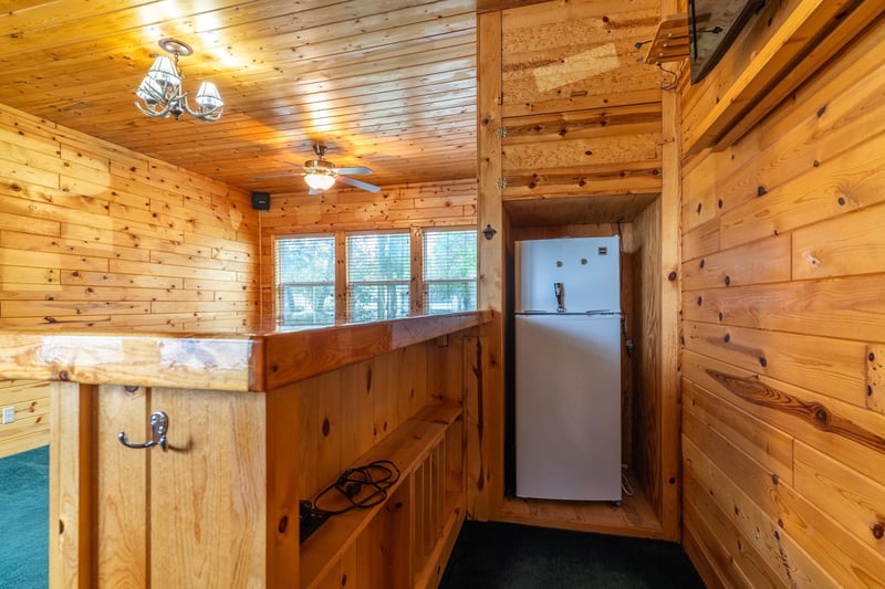 402 Toupin St, Oklee, MN 56742