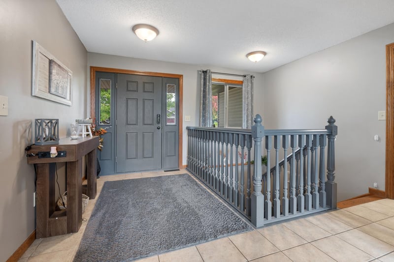 426 Maple Dr, Foley, MN 56329