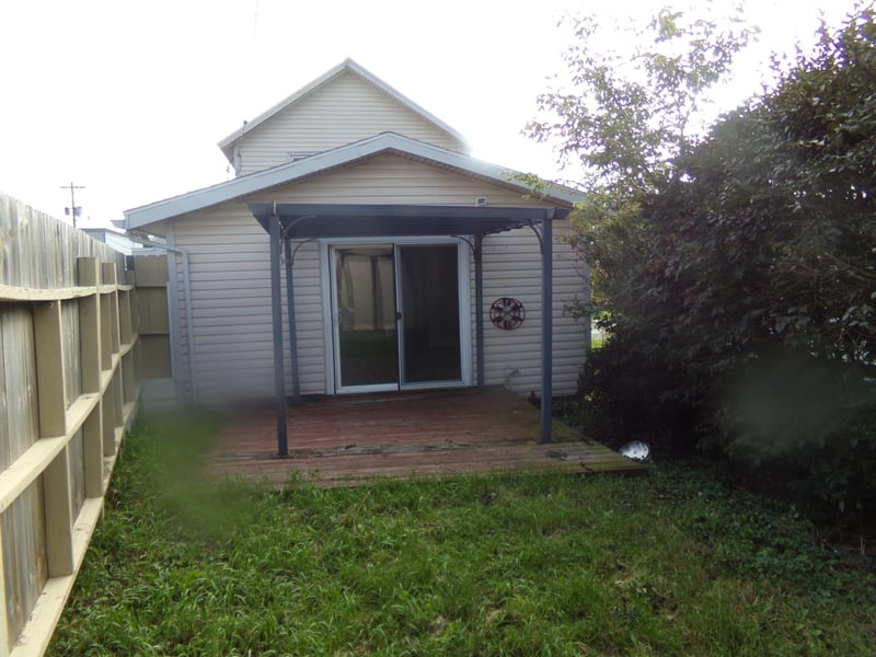 112 S Division Ave, Spring Grove, MN 55974