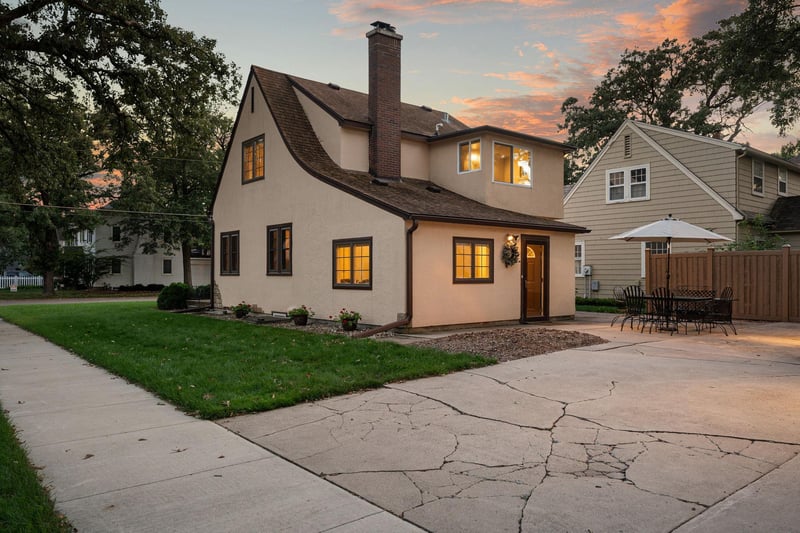 1100 8th Ave NW, Austin, MN 55912