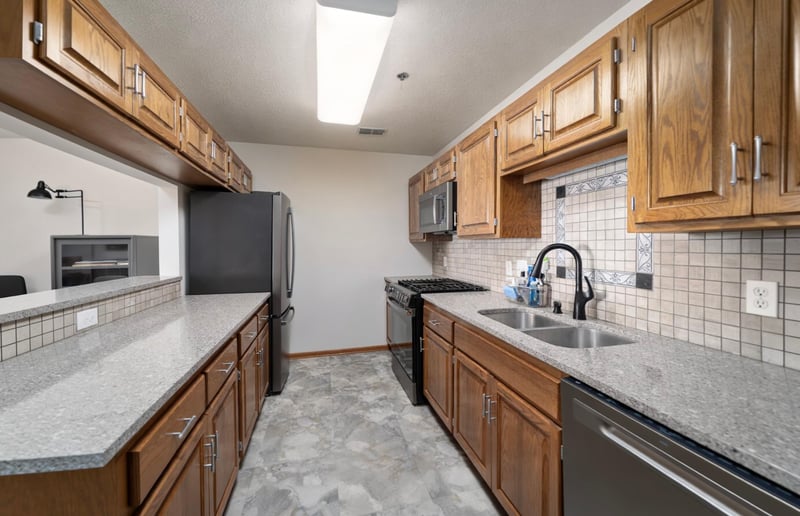 8121 34th Ave S #308, Bloomington, MN 55425