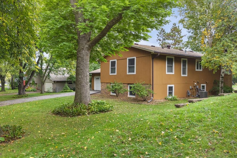 1109 Elm St, Northfield, MN 55057