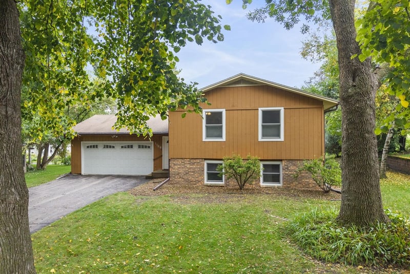 1109 Elm St, Northfield, MN 55057