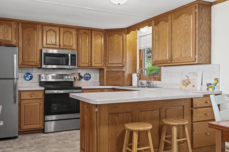 780 River St, Dakota, MN 55925