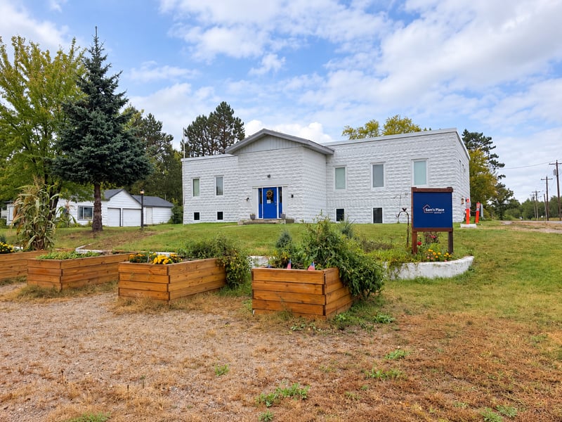 200 Huskie Blvd, Bigfork, MN 56628