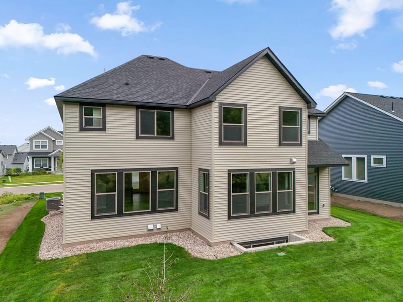 7624 22nd Ave E, Shakopee, MN 55379