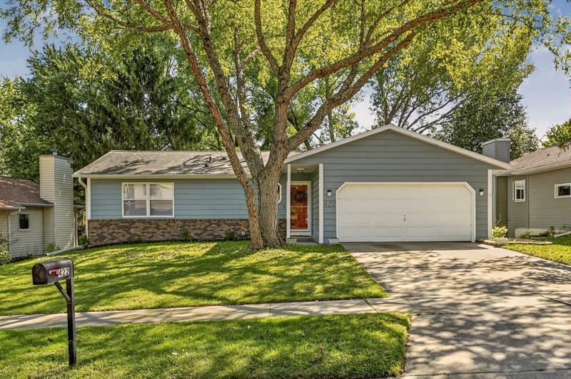 422 Chalet Dr NW, Rochester, MN 55901