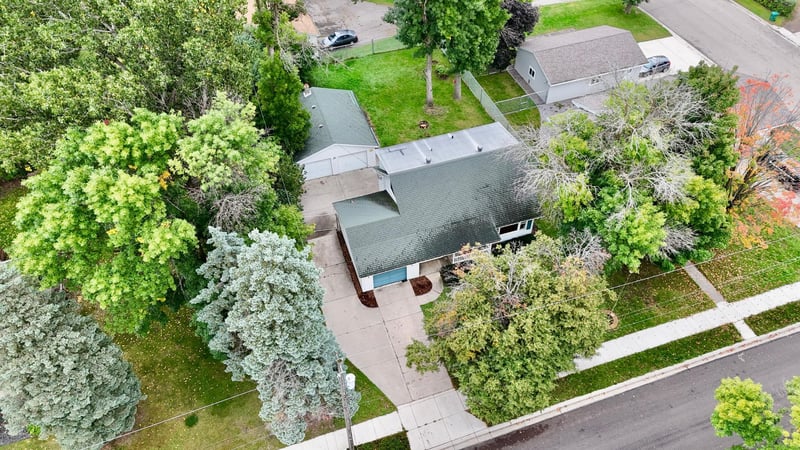 655 Mooers Ave SE, Cokato, MN 55321