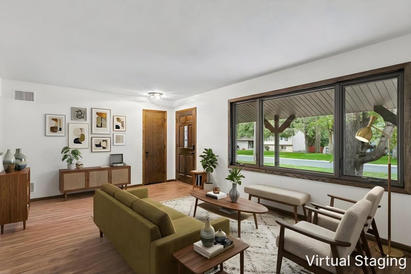 7730 Bona Rd, Mounds View, MN 55112