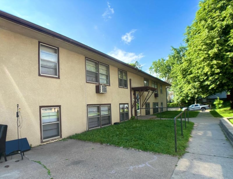 330 Magnolia Ave E, Saint Paul, MN 55130