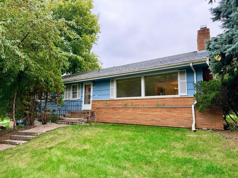 4713 Virginia Ln, Edina, MN 55424