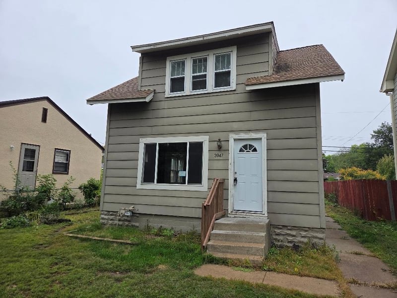 3947 Unity Ave N, Robbinsdale, MN 55422