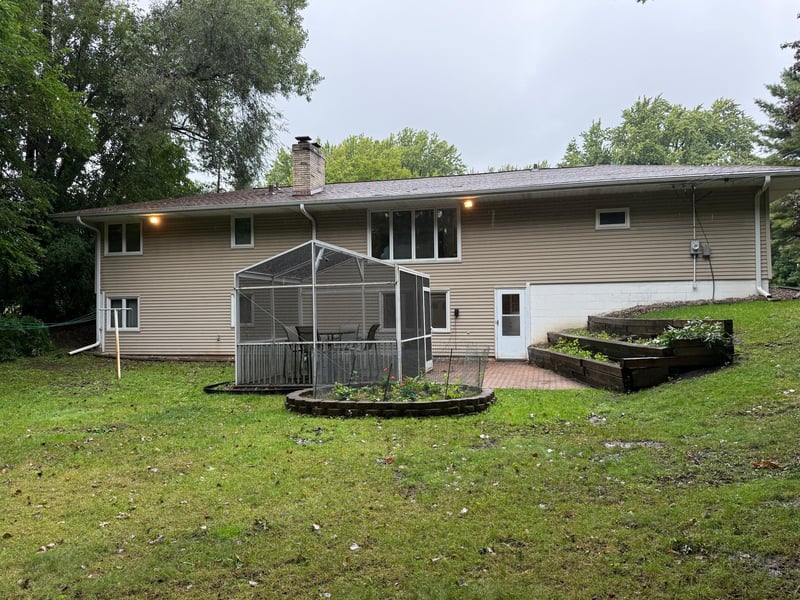 6447 Westchester Cir, Golden Valley, MN 55427
