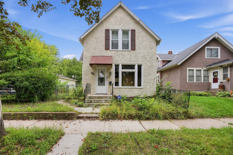 872 Lawson Ave E, Saint Paul, MN 55106