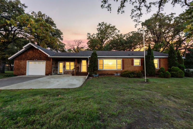 582 Business 23 W, Paynesville, MN 56362